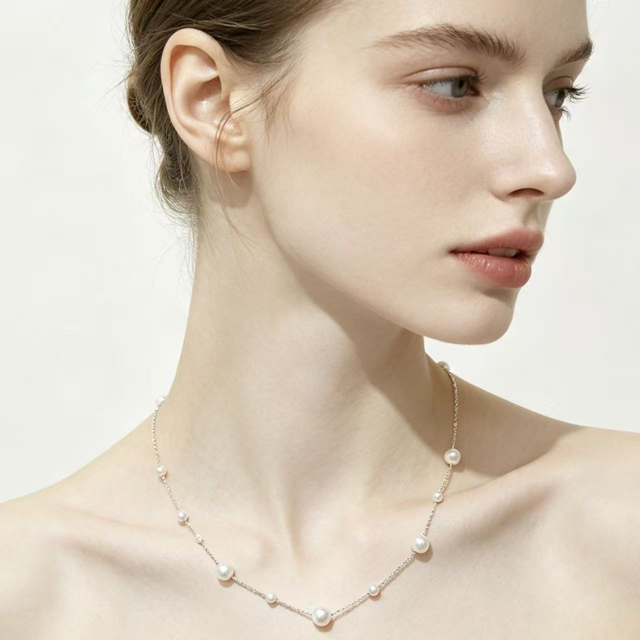 Floating Pearl Station Necklace