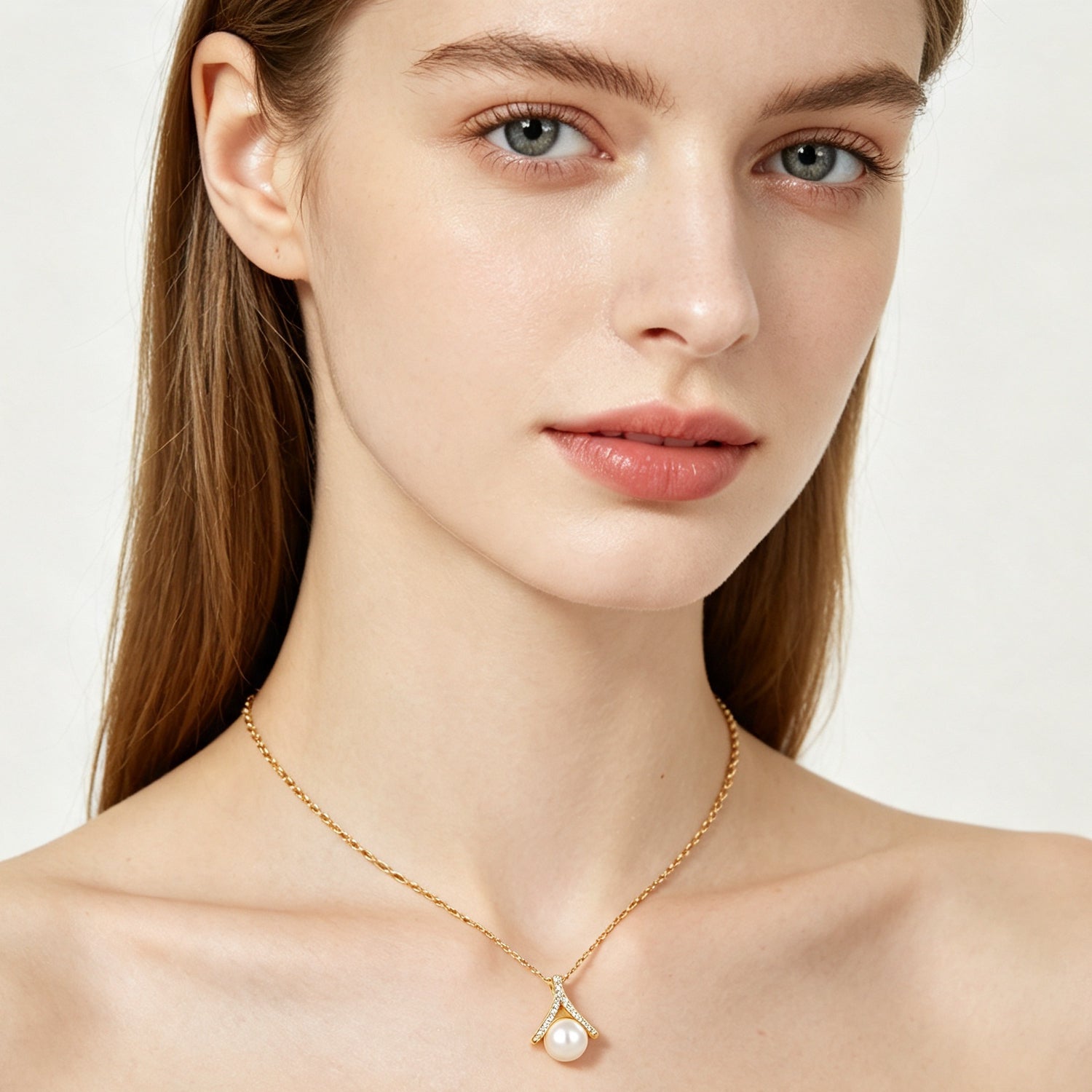 Crystal Crown Pearl Pendant Necklace