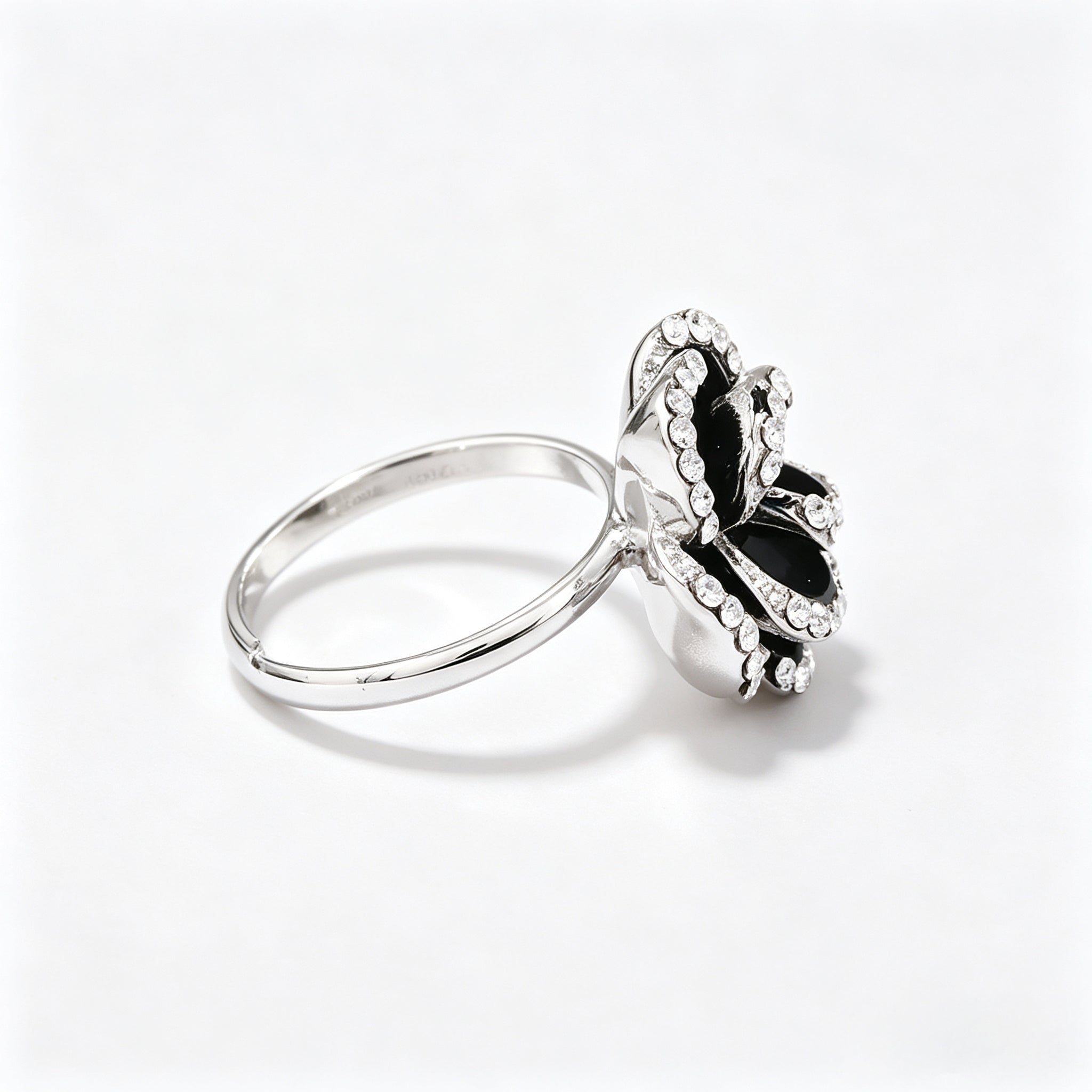 Black Floral Crystal Ring